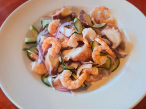 Camarón y pulpo para picar